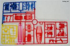 HGUC FF-X7 核心战机 RX-75-4 钢坦克 RX-77-2 钢加农 RX-78-2 元祖高达 透明色-资料图
