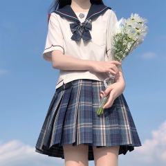 誉迟中·水手服-资料图