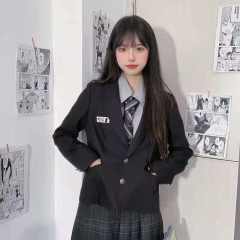 熊本熊黑色西服-资料图