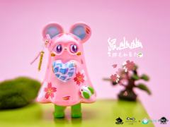 樱花和菓子鼠幽幽-资料图