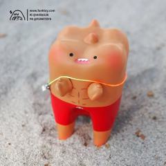 救生员牙牙龙与泳圈牙牙-资料图