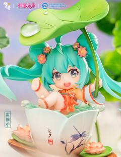 初音未来 荷塘嬉戏-资料图