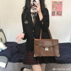 三口袋西服-资料图