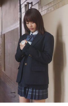 海军蓝格垫底辣妹款-资料图