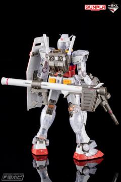 MG RX-78-2 高达 Ver. 3.0 Solid Clear Reverse B赏-资料图