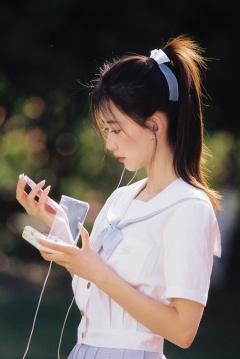 小汀兰-资料图
