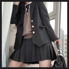 纯色裙-资料图