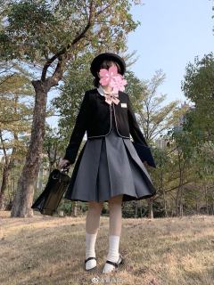 灰樱女子·套装-资料图