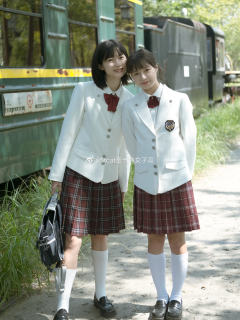 宇航员·西服-资料图