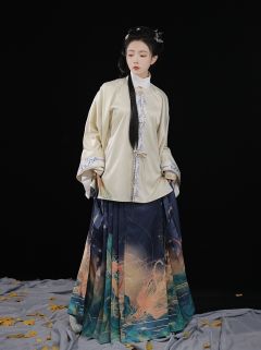 卿三一-资料图