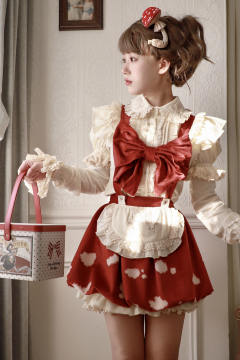 蘑菇人形-资料图