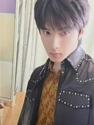 四周年演唱会小卡4 ver.C