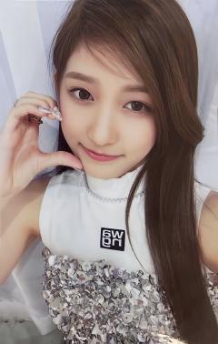 After LIKE 瑞verA.