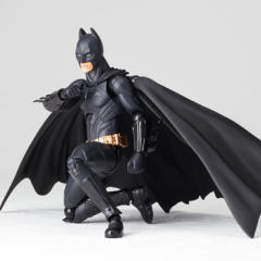 Revoltech Revoltech SFX 蝙蝠侠-资料图