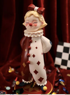 马戏团小丑卷卷-资料图