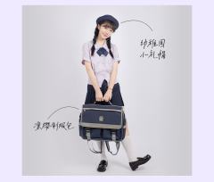 紘爱·衬衫-资料图