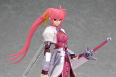 figma#039 希格诺 Knight Armor Ver.-资料图
