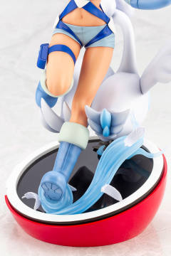 Pokémon Center Original Figure 风露 舞天鹅 -资料图