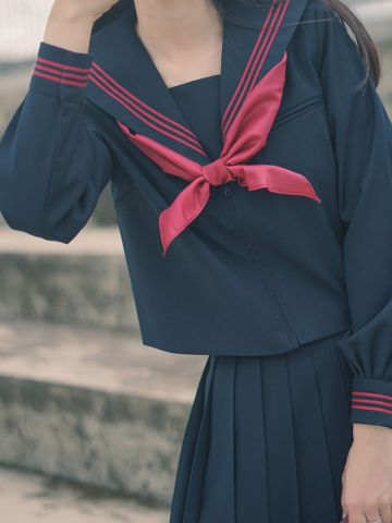 绀身赤三本 夏服