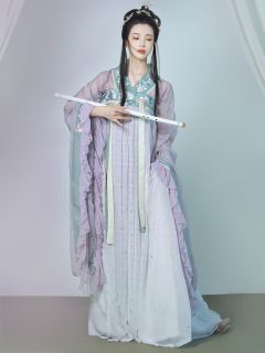 葡萄流仙裙-资料图