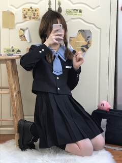 不若草·水手服-资料图