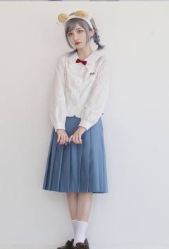细川小芙蝶·衬衫-资料图