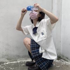 平平无奇·衬衫-资料图