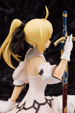 Saber Lily -资料图