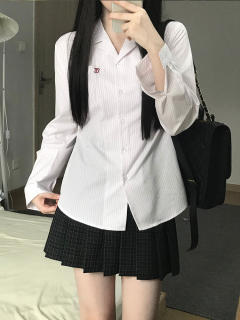 套头刺绣针织衫-资料图