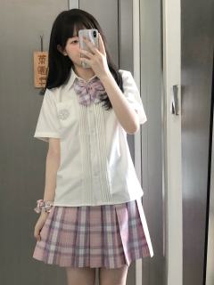 小奈中·衬衫-资料图