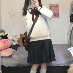 长袖毛衣-资料图