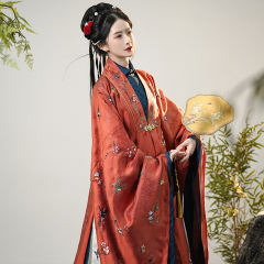 花鸟披风百迭裙-资料图