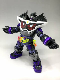 SHF 假面骑士Genmu God Maximum Gamer Level 1 000 000 000-资料图