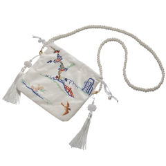 仿孔府花鸟·印花绒布包-资料图