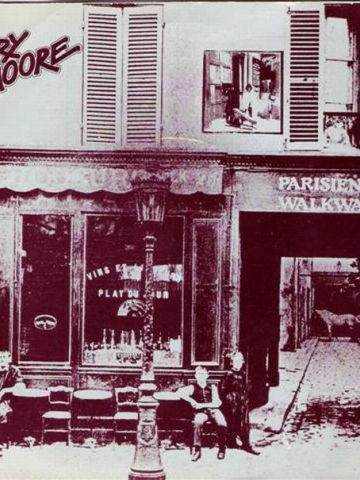Parisienne Walkways