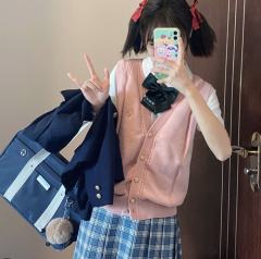 菁山女院马甲-资料图