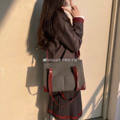 潘神&洋子双色羊羊包-资料图