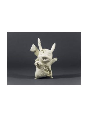 CRYSTALIZED PIKACHU FUTURE RELIC WHITE CRYSTALIZED PIKACHU FUTURE RELIC WHITE