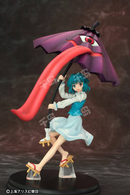 多々良小傘　フィギュア　ブラックアンブレラ Amazon | 東方プロジェクト 1/8 愉快な忘れ傘 多々良 小傘
