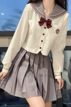 小莓中·套装-资料图