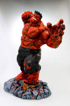 Fine Art Statue 红浩克 -资料图