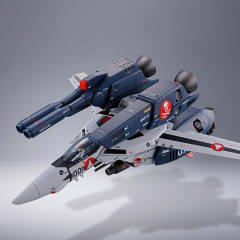 VF-1S 攻击女武神 （一条辉专用机）-资料图