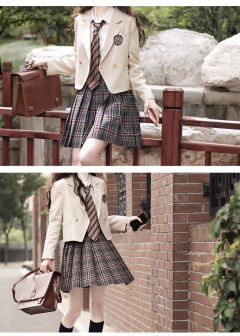 岩北高 西服-资料图