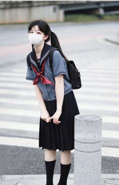 早岛夜·水手服-资料图