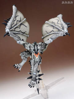 Revoltech リオレウス Silver Ver.-资料图