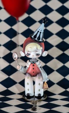 小丑乐园-资料图