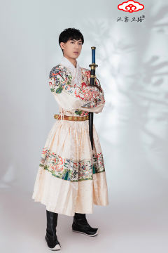 汉服蟒纹·曳撒贴里-资料图