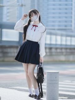 小安娜·衬衫-资料图