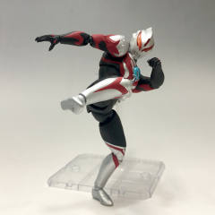 SHF 欧布奥特曼 暗耀形态-资料图