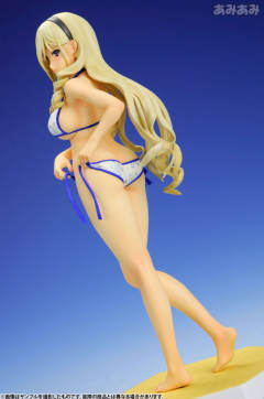 Beach Queens 苏莉亚·库玛尼·爱因特里-资料图